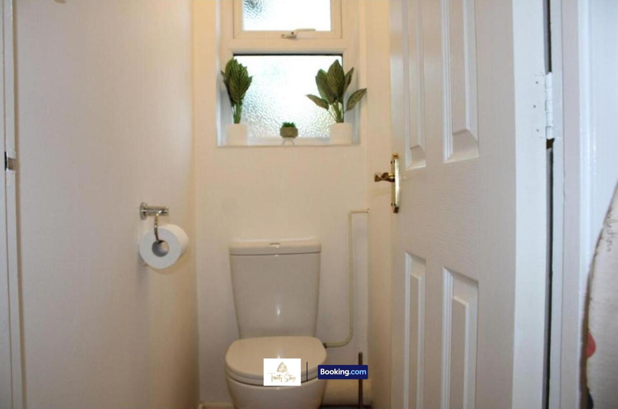 4 Bedroom House With Parking Near City Centre By Trinity Stays Short Lets & Serviced Accommodation Cambridge Εξωτερικό φωτογραφία